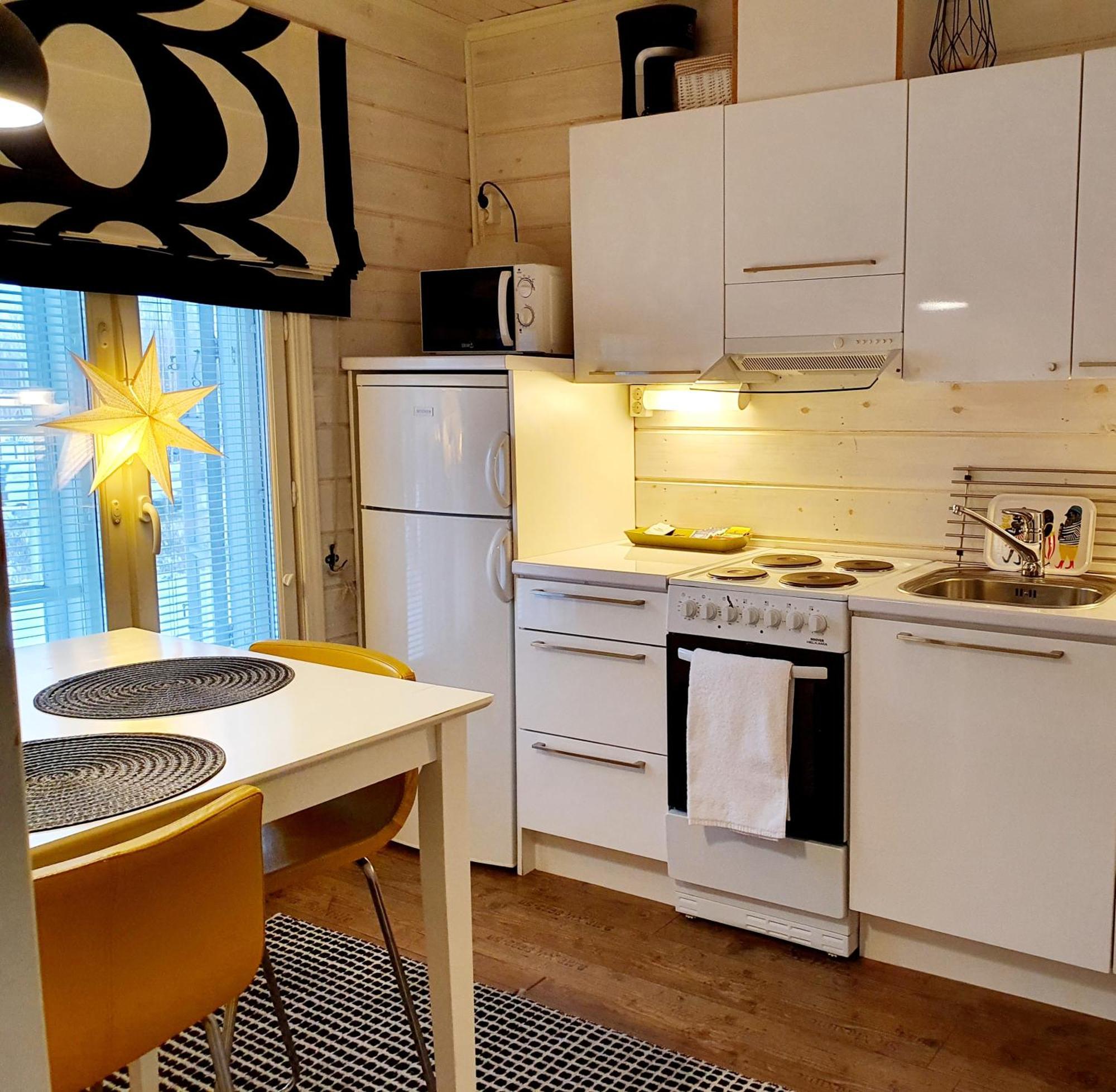Apartment Suutarintie - Authentic Lappish Experience By The River โรวานิเอมิ ภายนอก รูปภาพ