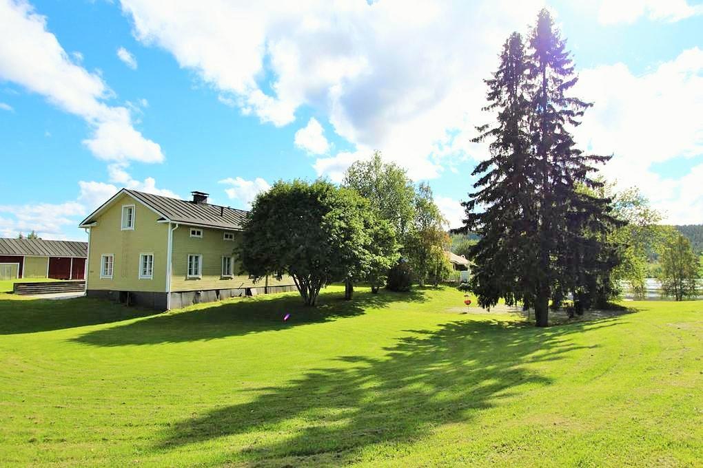 Apartment Suutarintie - Authentic Lappish Experience By The River โรวานิเอมิ ภายนอก รูปภาพ